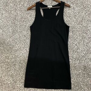Black Sleeveless Dress